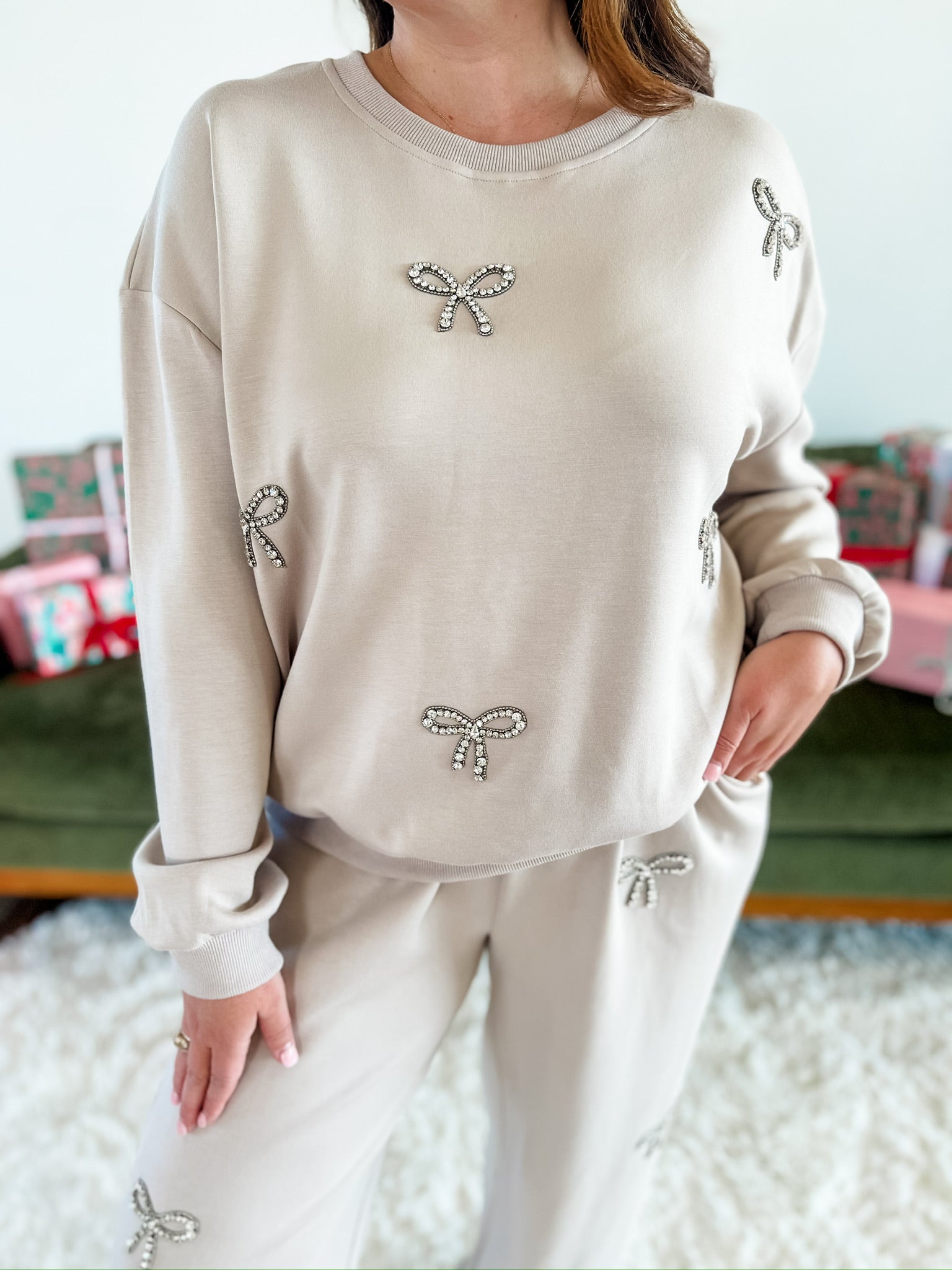 Believe in the Christmas Magic Rhinestone Bow Set- Natural