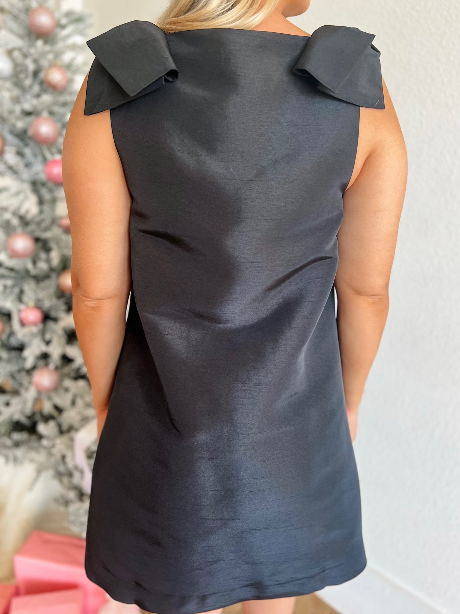 The Holiday Glamour Dress