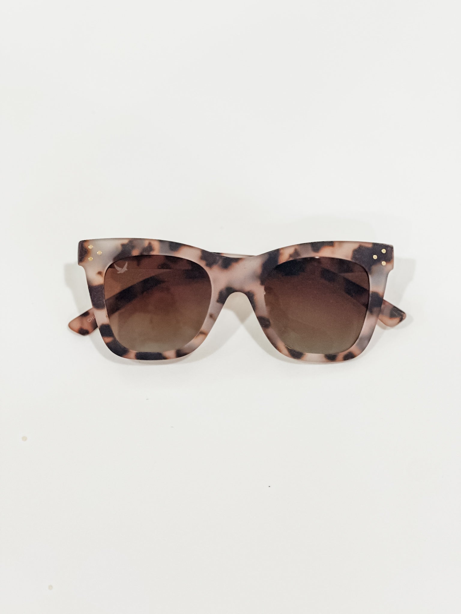 Byrdsi Cover Girl Glasses - Black & Cream Tortoise Shell