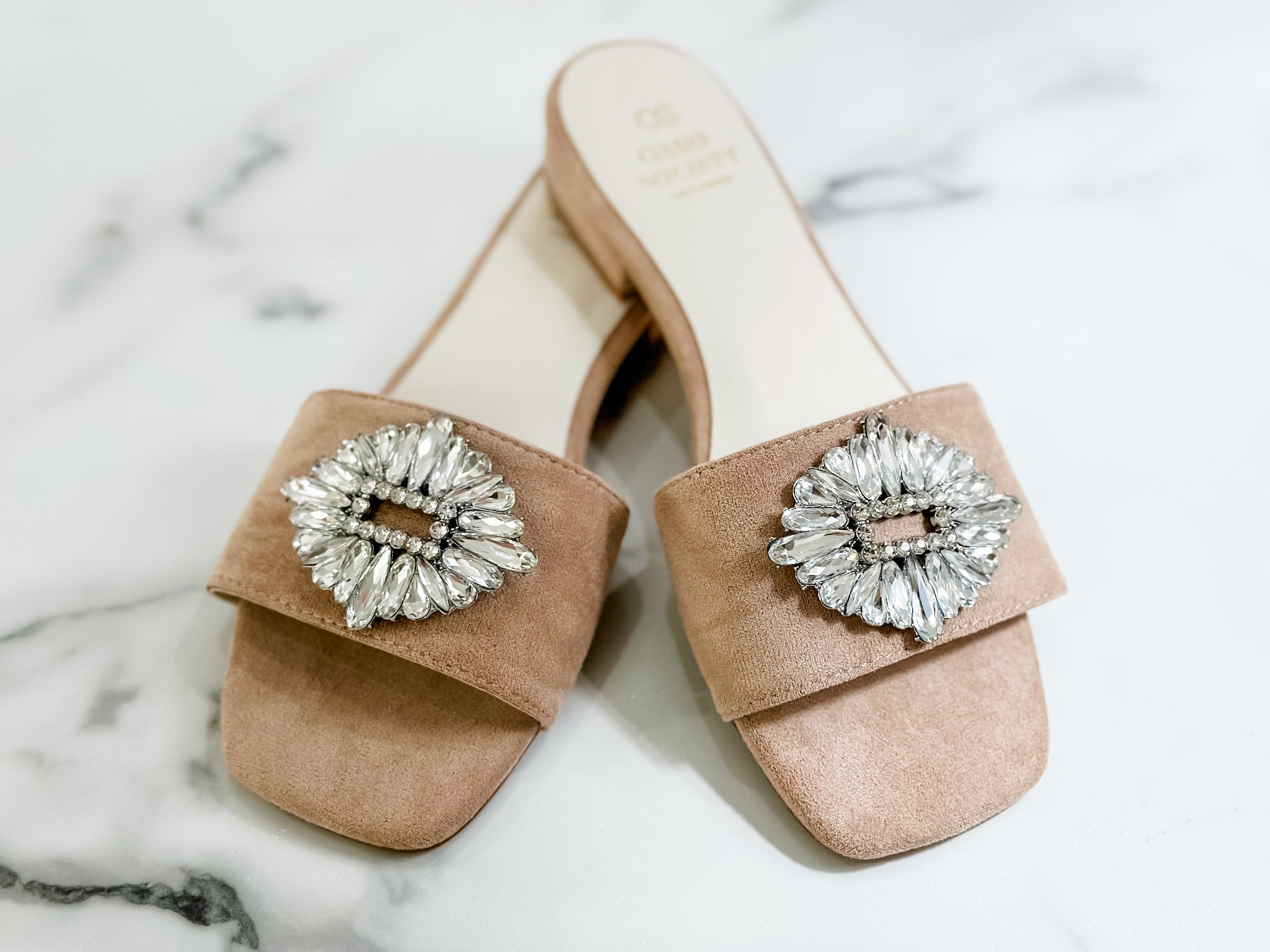 Oasis Society Dream Beige  Gorgeous Suede Sandal