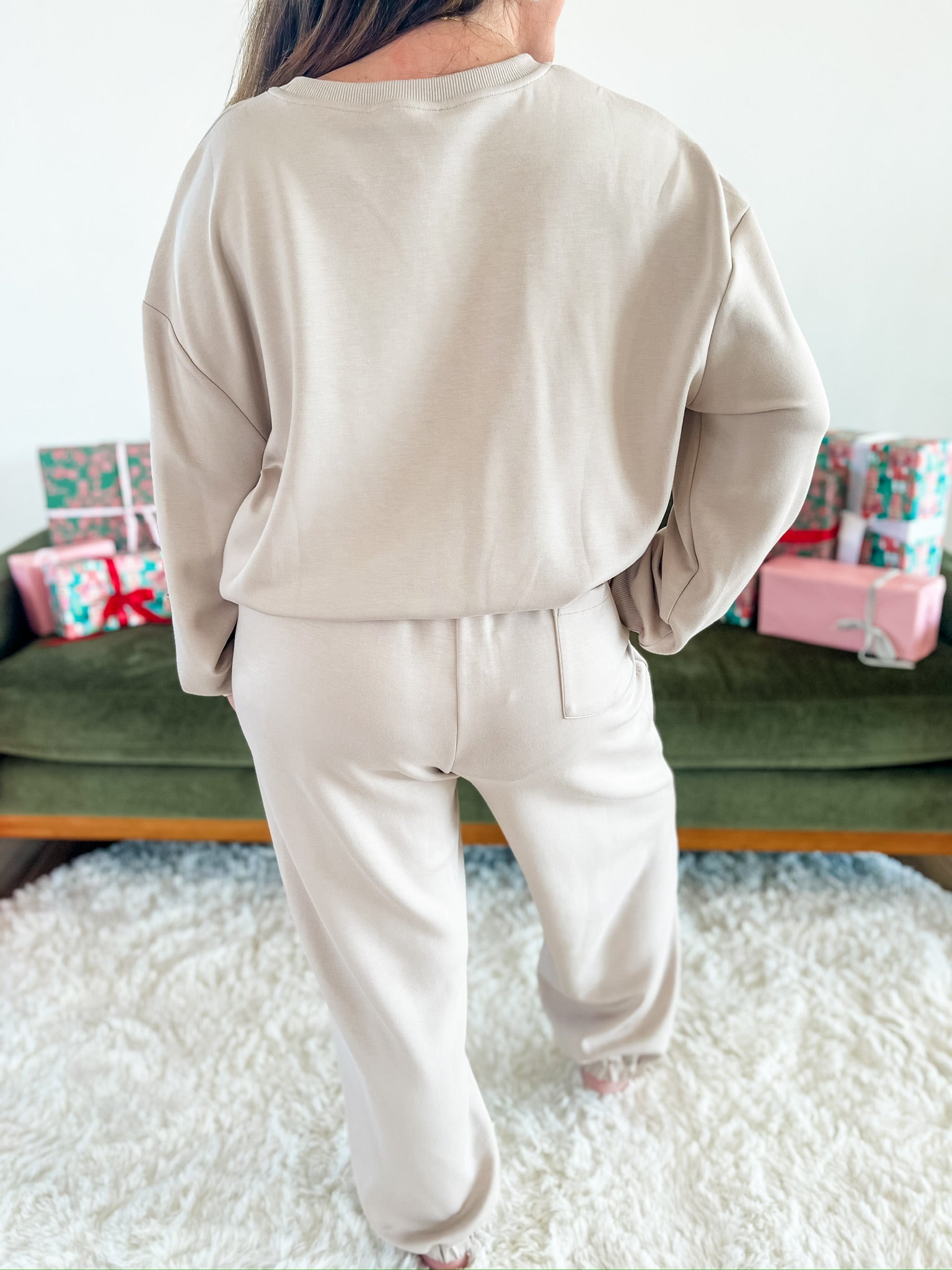 Believe in the Christmas Magic Rhinestone Bow Set- Natural