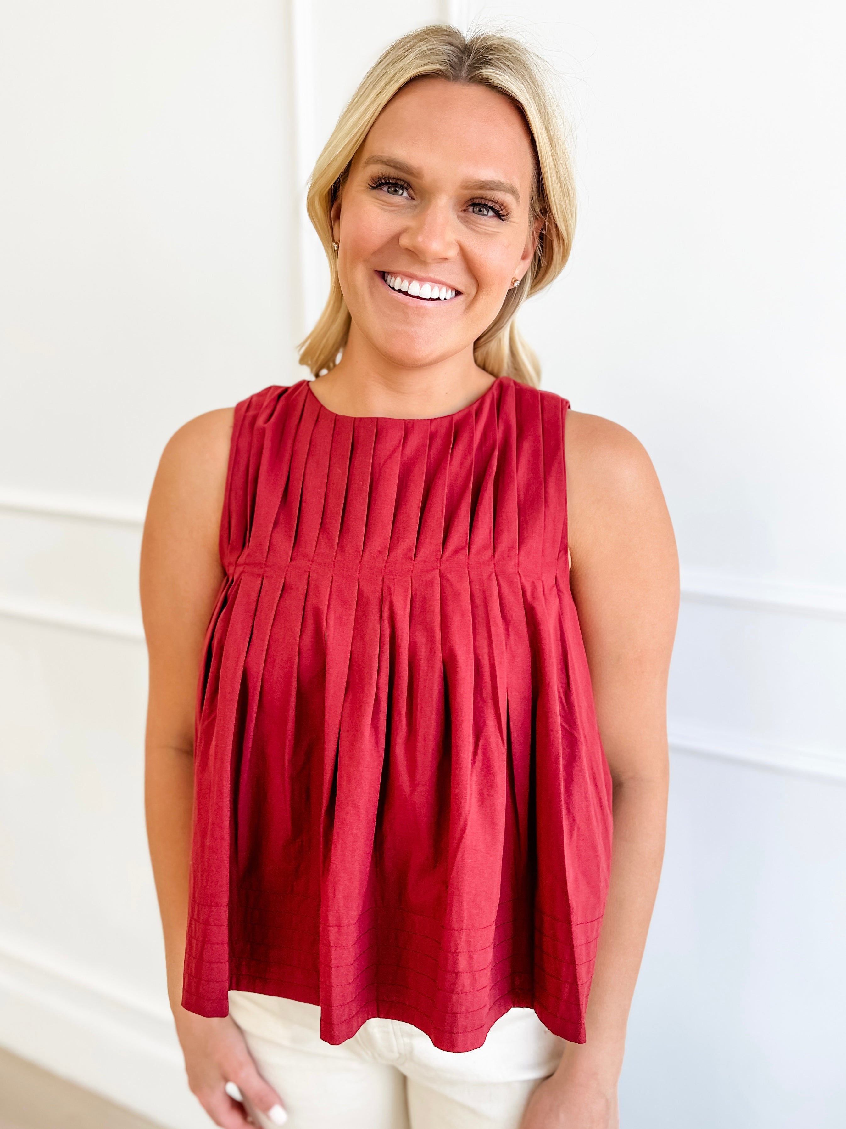 Short & Simple Top- Burgundy