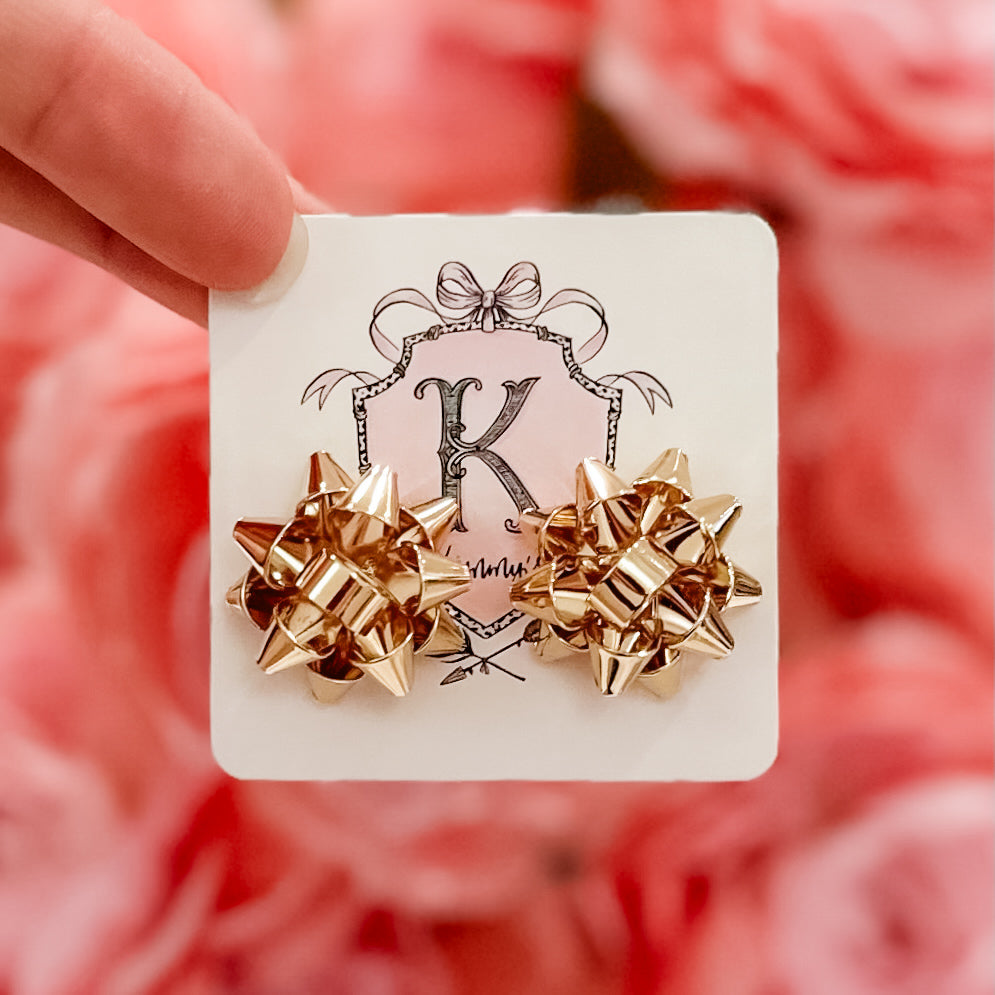 Present Stud Earring- Gold