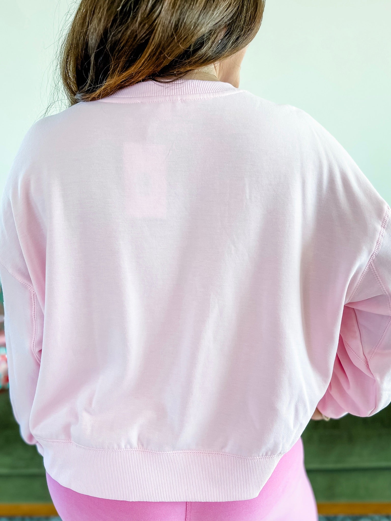 Joyful Garland Pullover