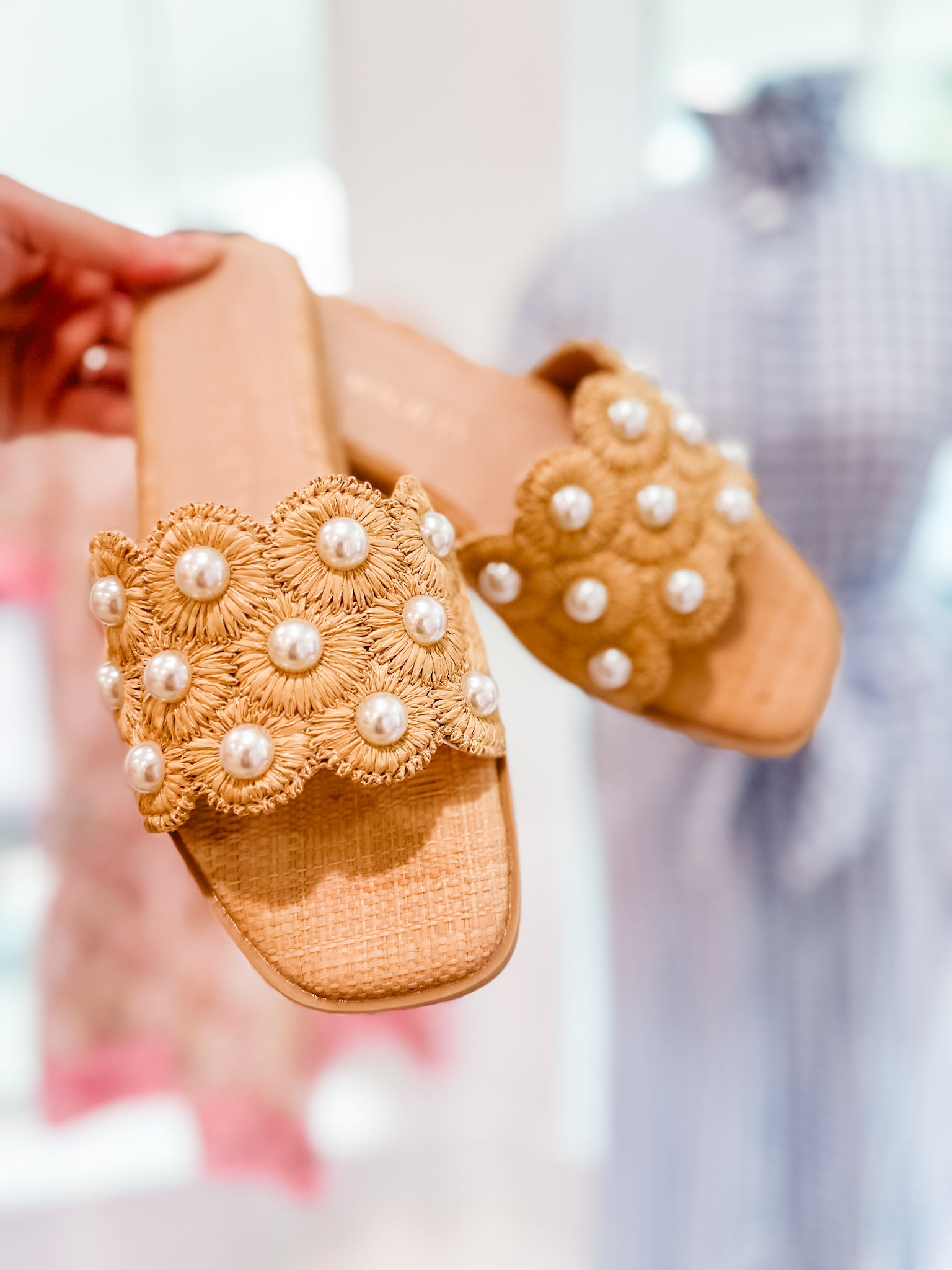 OASIS SOCIETY The Cathleen Natural Pearl Raffia Sandal